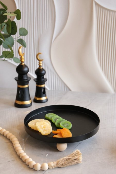 صينية حديد اسود دائري 