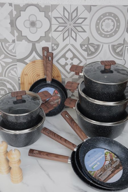 طناجر تيفال من 20سم - 28 سم اسود 