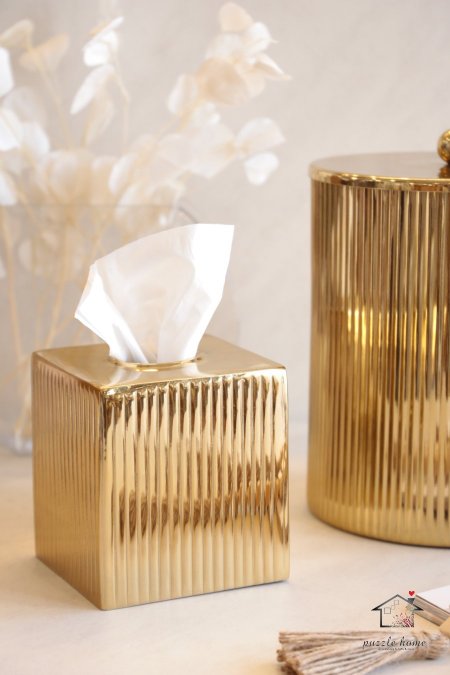 بكيت محارم +دلو مع غطا نحاس ذهبي