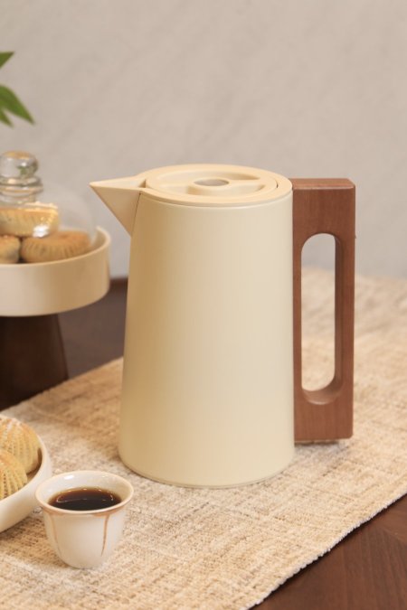 تيرموس قهوة بيج