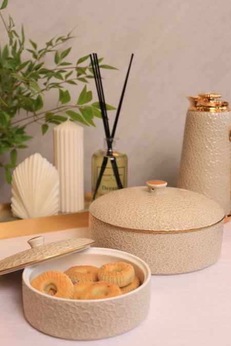 مضايف بورسلان مع غطا