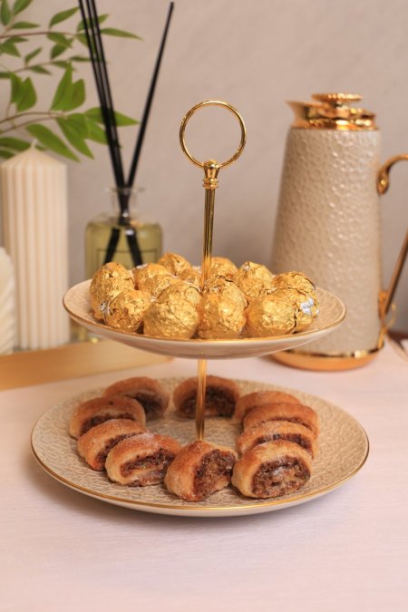 مضيفة بورسلان طابقين