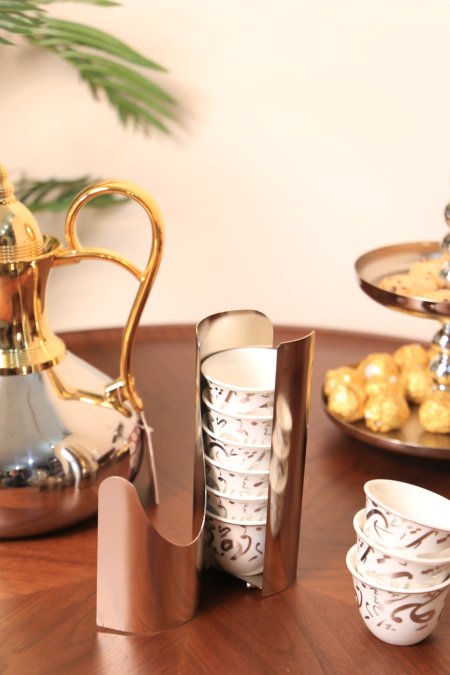 ستاند فناجين قهوة فضي