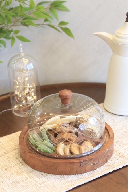 مضيفة خشب مقطعة مع غطا زجاج