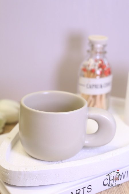 فنجان قهوة بيج