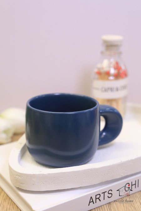 فنجان قهوة كحلي