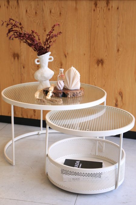 طاولات حديد بيج مع زجاج