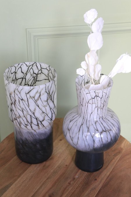 فازات ابيض واسود مموج